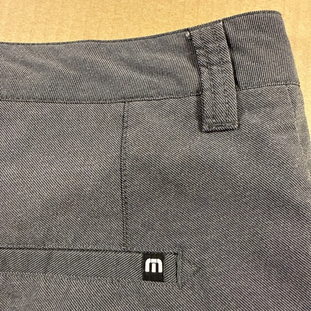 Travis Mathew~Stretch Golf Shorts~ Gray~Men's Size 36‎